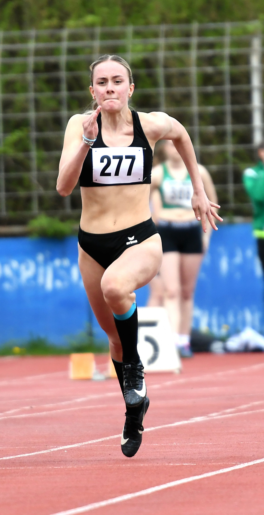Maya Klute (w.J. U18) erzielte &uuml;ber 100 Meter windunterst&uuml;tzte 13,42 Sekunden. Foto: Bottin