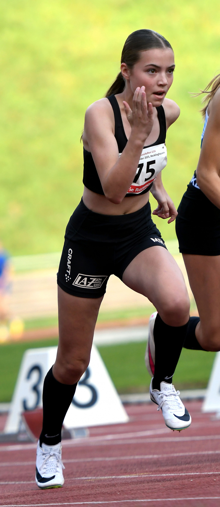 Marie Rustemeyer legte die 60 Meter in 8,65 Sekunden zur&uuml;ck. Im Hochsprung war die W14-Sportlerin mit 1,30 Metern in ihrer Altersklasse un&uuml;bertroffen. Foto: Bottin