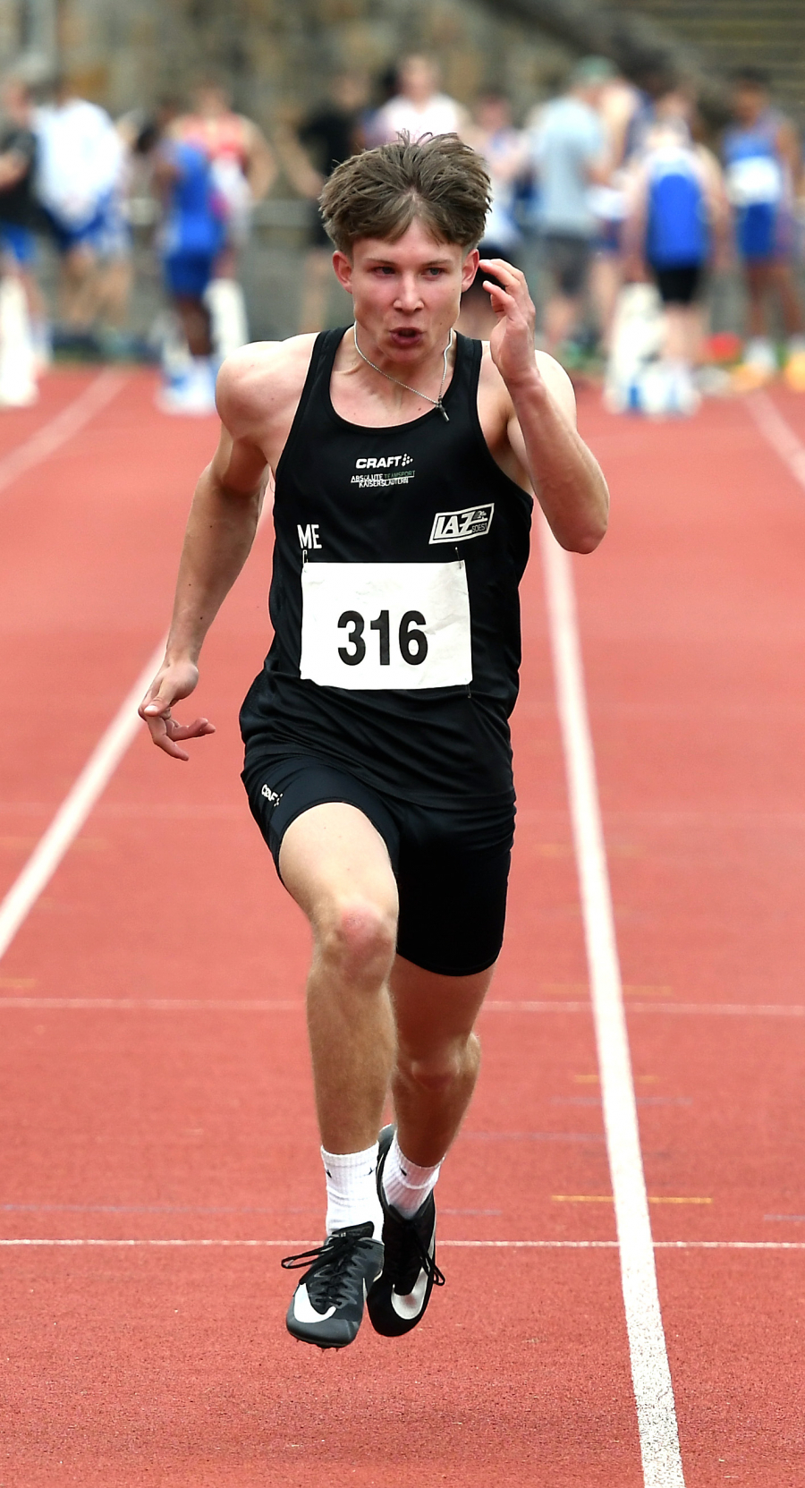 Erneute Steigerungen: U18-Sportler Matthis Eckhoff vom LAZ Soest lief in Gladbeck zum wiederholten Mal in dieser Saison pers&ouml;nliche Bestzeiten &uuml;ber 100 Meter und 200 Meter. Foto: Bottin