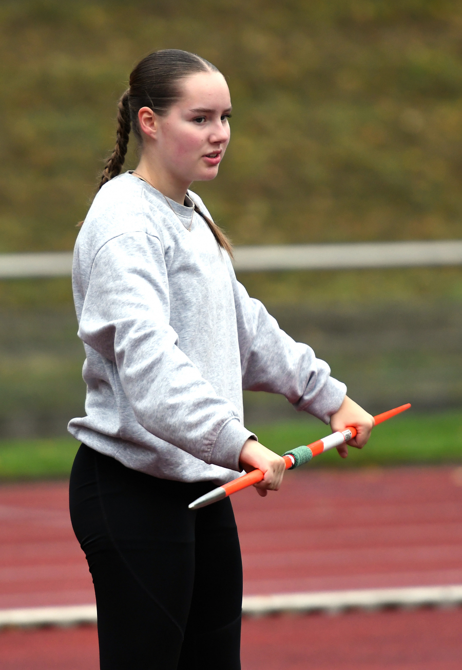 Sophie Martin (U18) verzeichnete mit genau 26,00 Metern eine neue pers&ouml;nliche Bestleistung im Speerwurf. Foto: Bottin