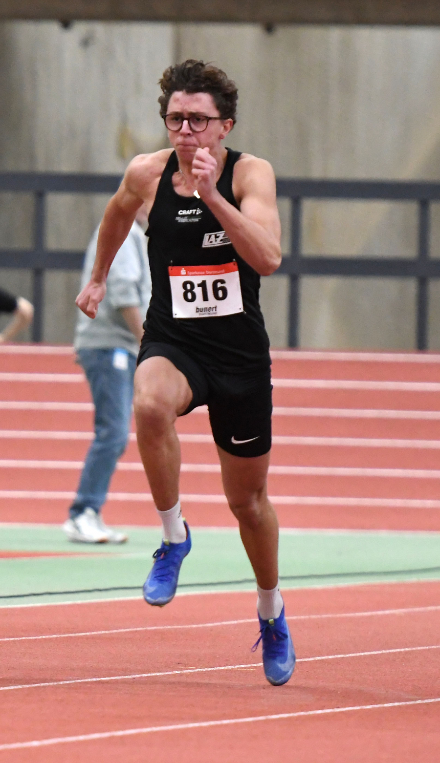 U20-Athlet Levi Klute vom LAZ Soest gl&auml;nzte in Dortmund mit neuen Bestmarken &uuml;ber 60 Meter und 200 Meter. Foto: Bottin