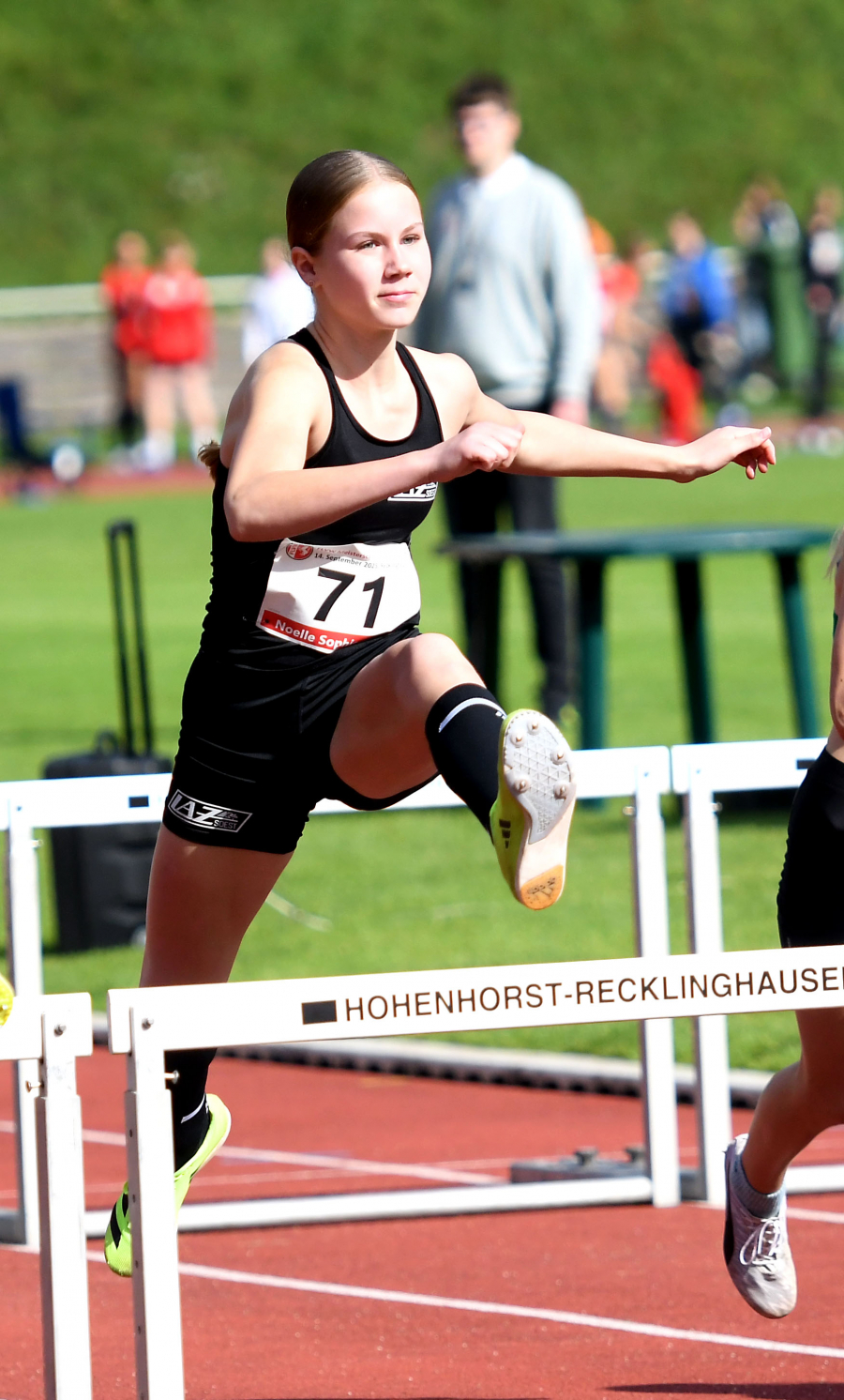 Platz f&uuml;nf: Noelle Biegel (W13) vom LAZ Soest steigerte sich im 60-Meter-H&uuml;rdensprint auf 10,71 Sekunden. Foto: Bottin