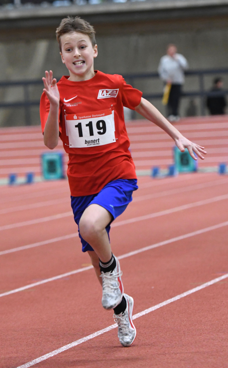 Sprint in die Top Ten Westfalens: Lenn Wolf vom LAZ Soest erzielte in der Altersklasse M12 mit 8,71 Sekunden eine pers&ouml;nliche Bestzeit &uuml;ber 60 Meter. Foto: Bottin