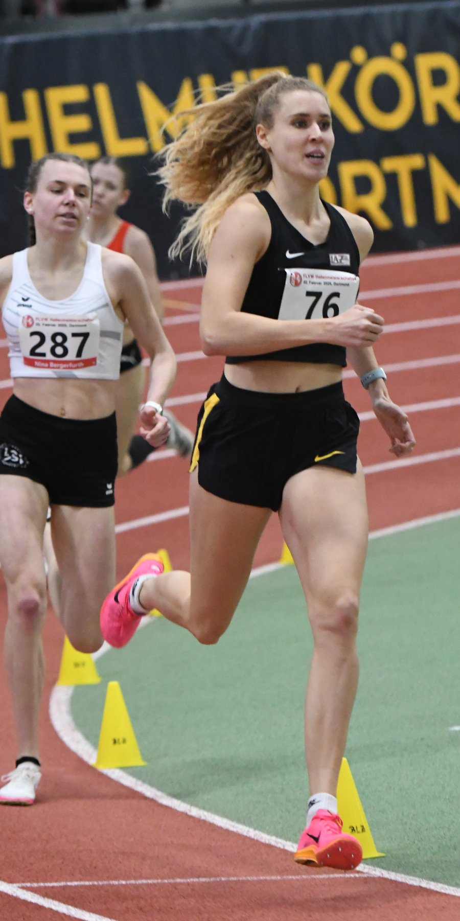 Laura Vo&szlig; vom LAZ Soest startet am Samstag in Dortmund bei den Deutschen Hallenmeisterschaften &uuml;ber 800 Meter. Foto: Bottin
