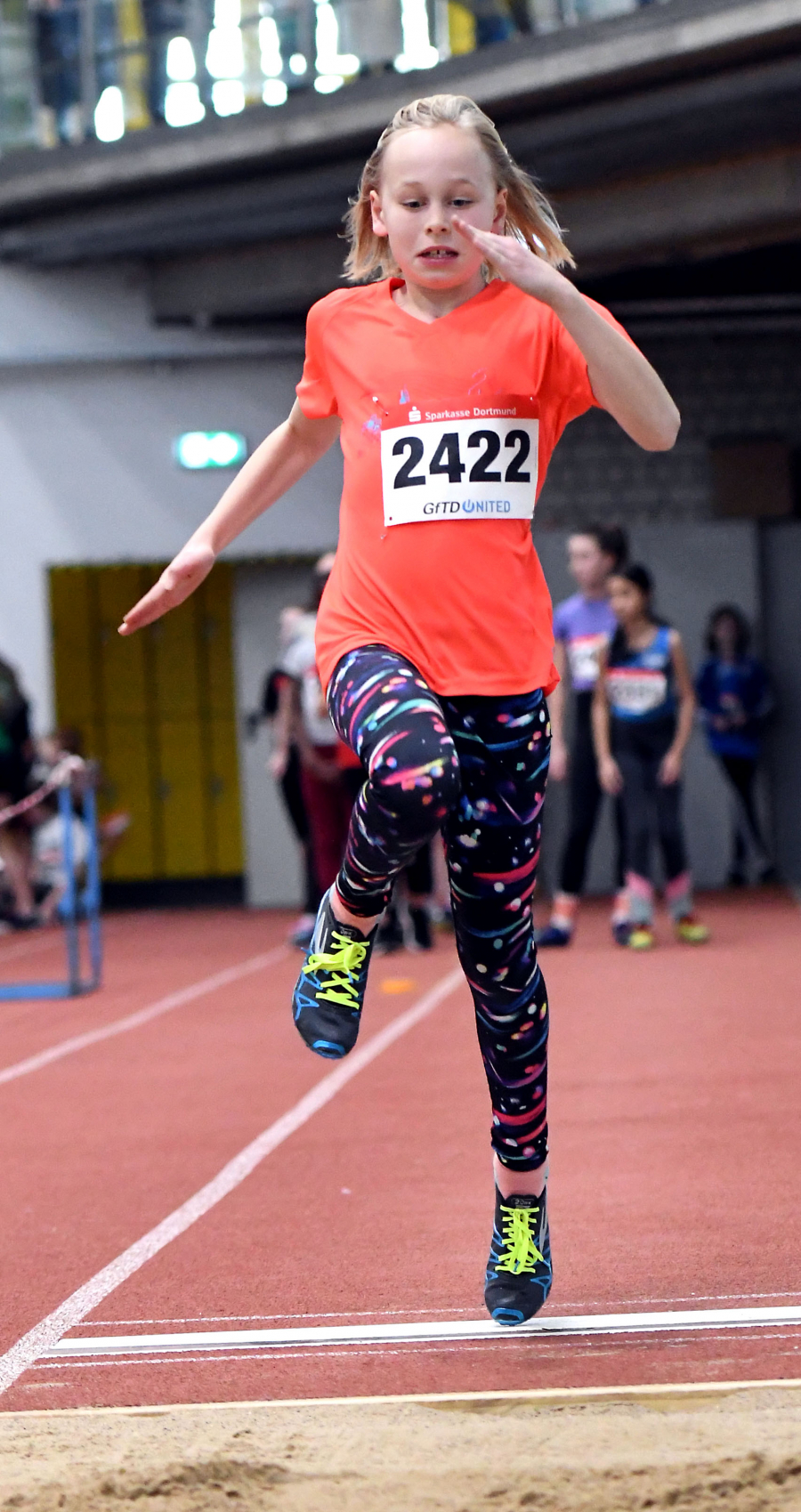 Marla Sch&uuml;ngel (W11) beim Weitsprung. Foto: Bottin