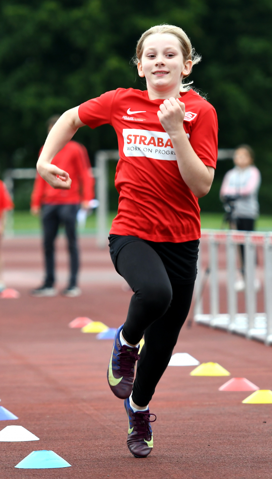 Anni K&ouml;hne (Patrokli-GS) kratzte bei ihrem Sieg im Jahrgang 2014 in 3,01 Sekunden an der Drei-Sekunden-Marke. Foto: Bottin
